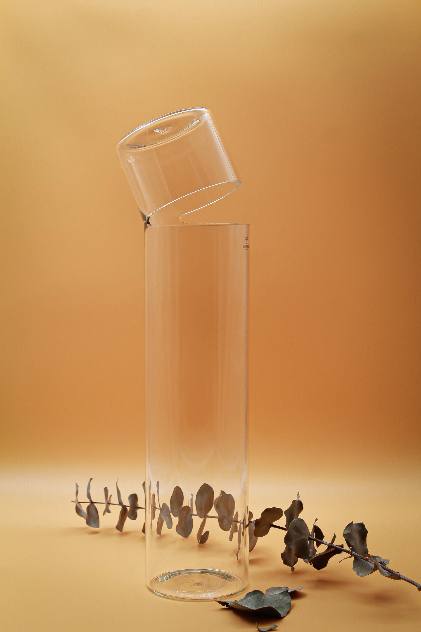 ATTESA Vase